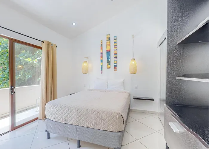 Casa Domus Tamarindo